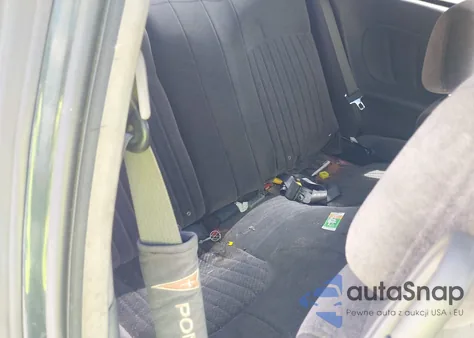 2001 Pontiac Grand Am Gt z USA, uszkodzony, nr VIN 1G2NW12E11M656788